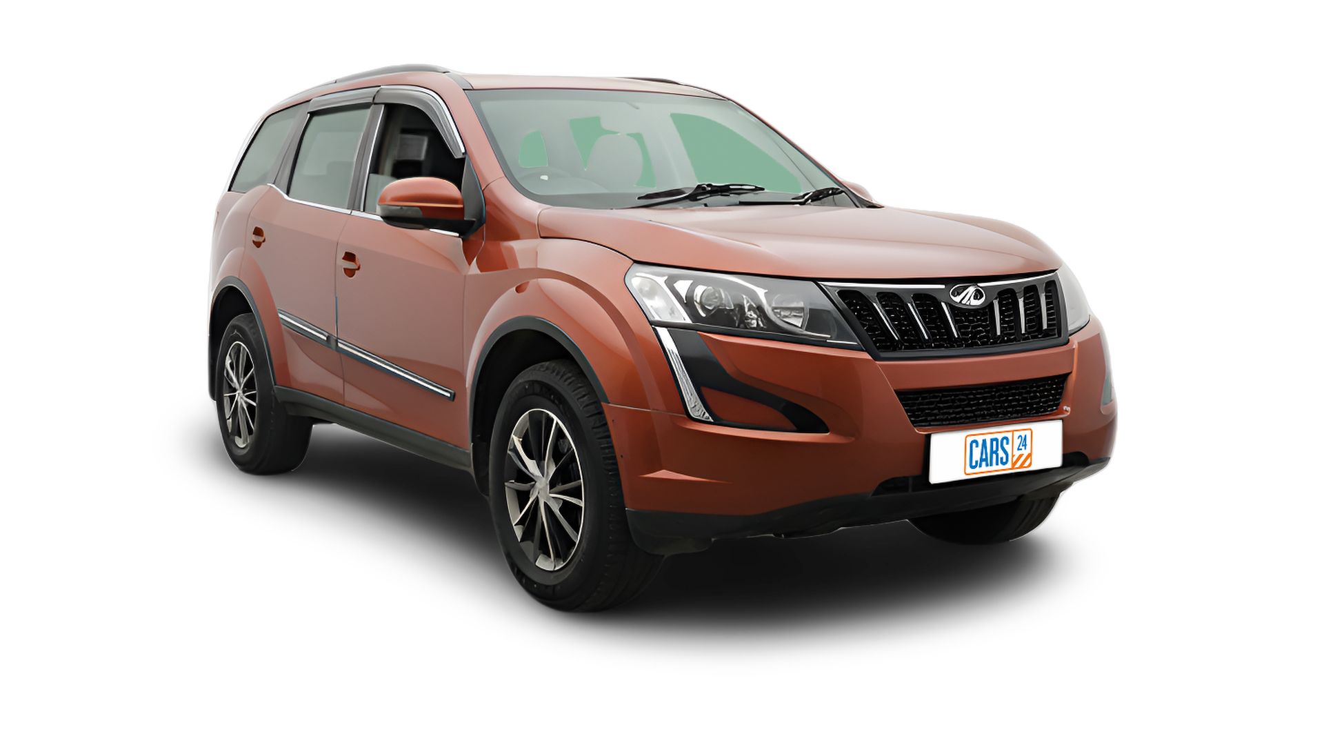 Mahindra XUV500-img